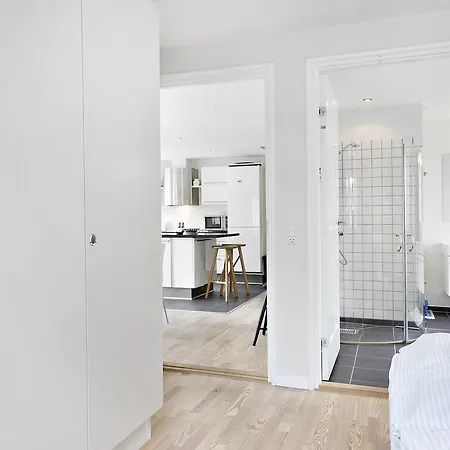 Holiday House Downtown 3-bedroom - Sonderstrand شقة *