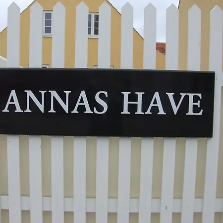 Holiday House Downtown 3-bedroom - Sonderstrand *
